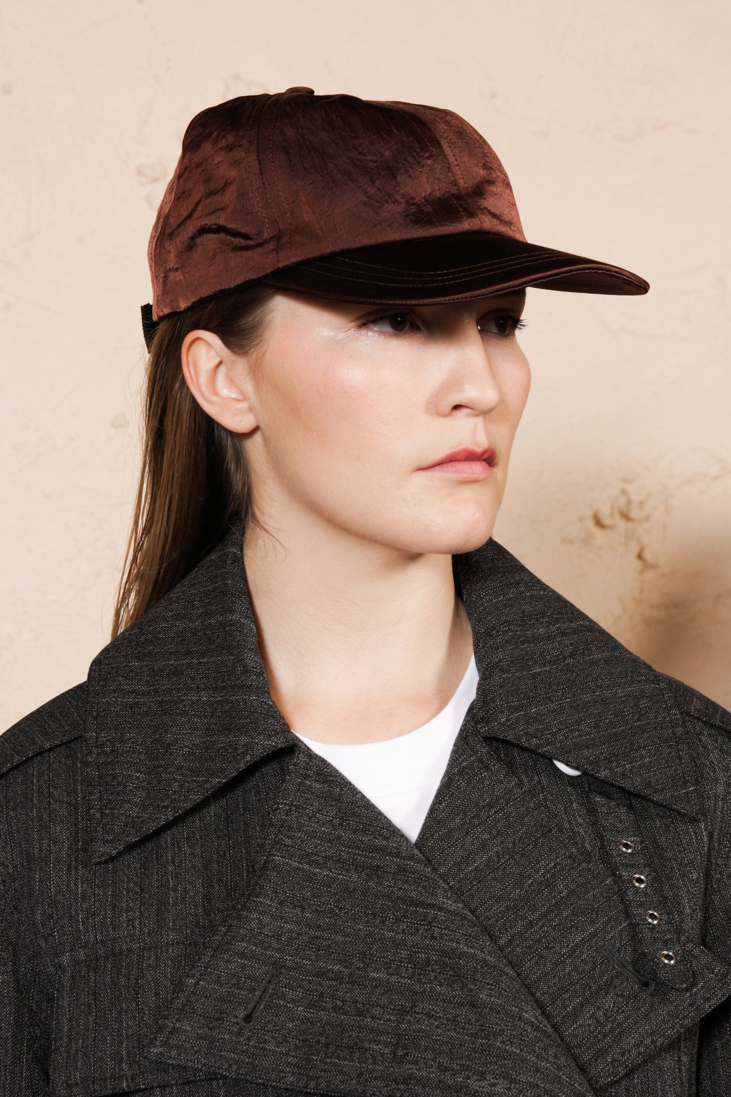 Arat Burgundy Cap