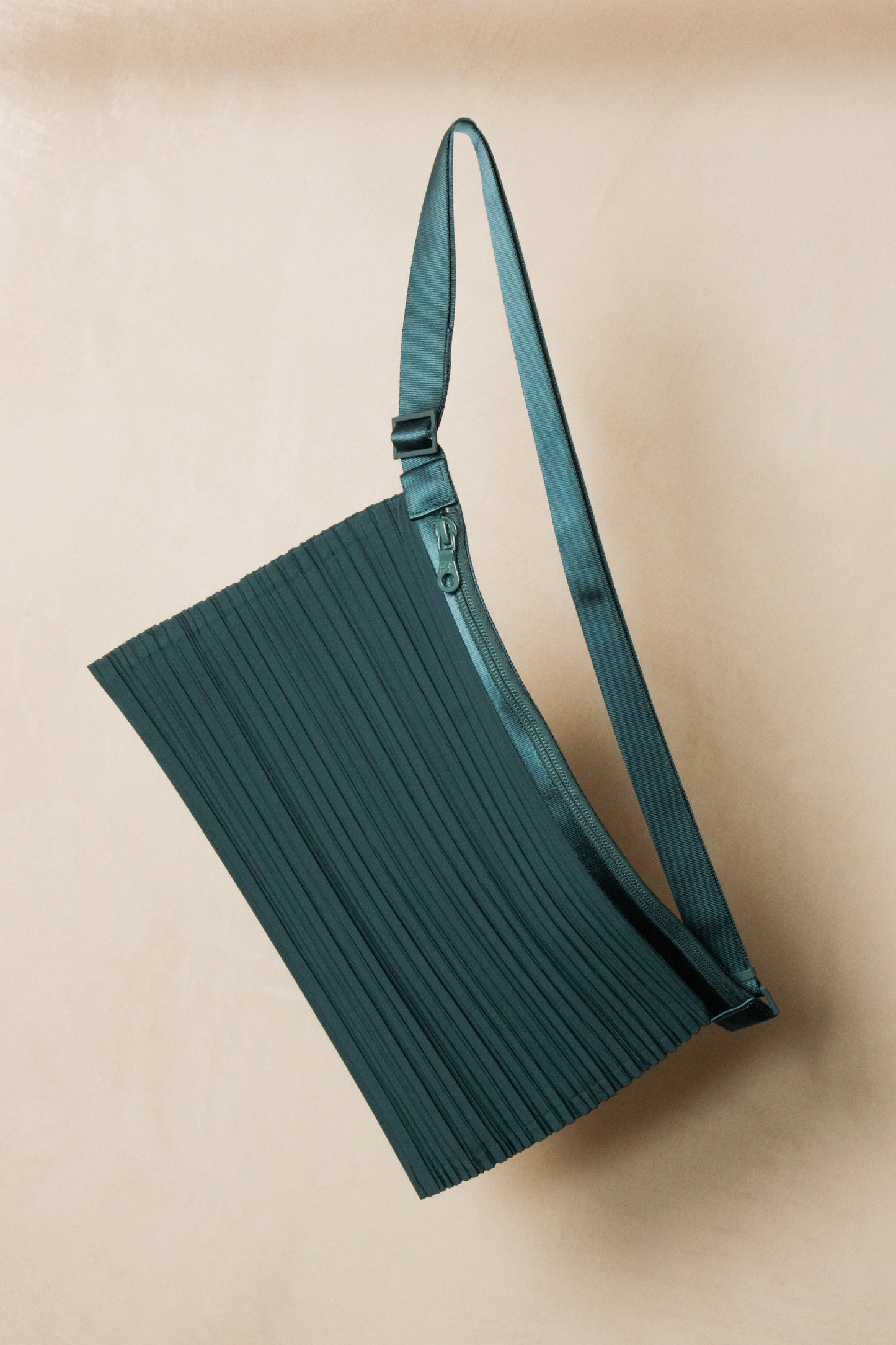 Pleated Bum Bag Teal