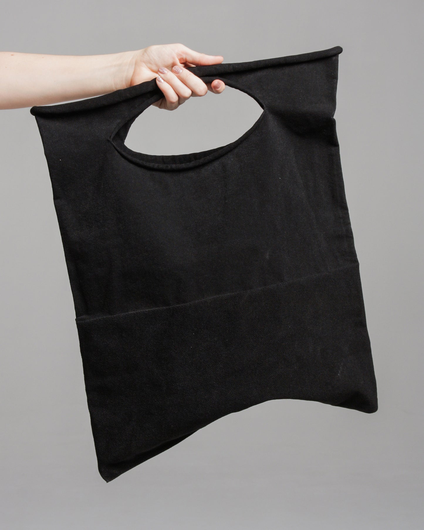 Konbu Large Tote Black