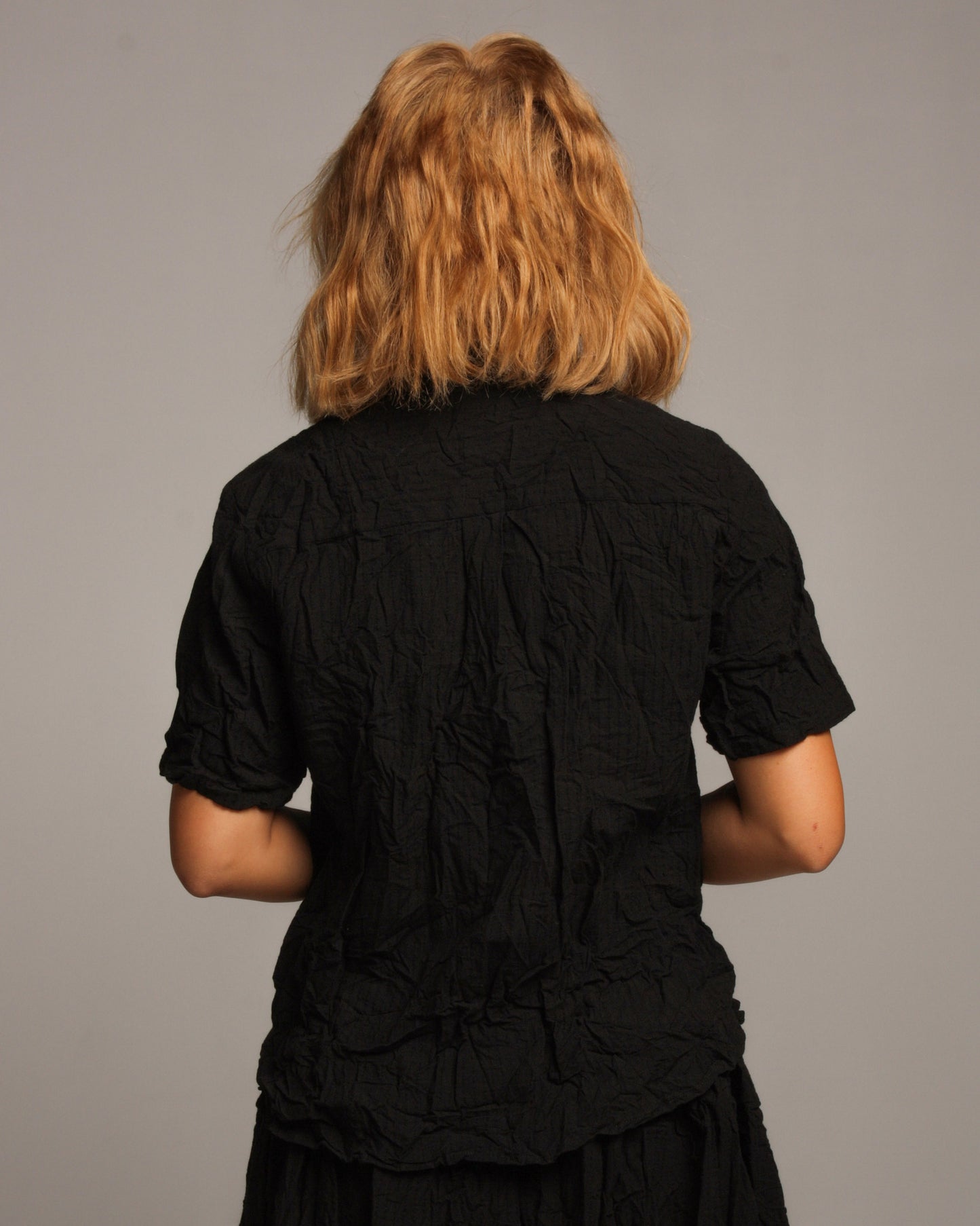 Black Wrinkled Finish Short Sleeve Shirt