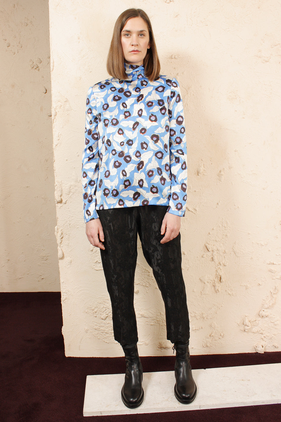 TIJA BLUE FLORAL HIGH NECK