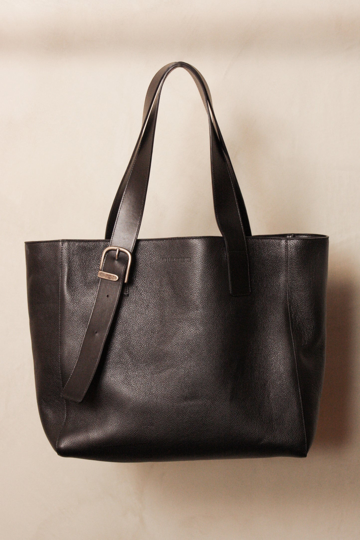 Arta Classic Tote Bag