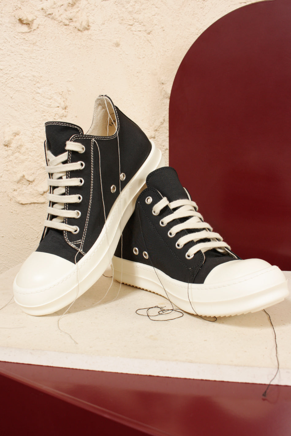 Tonal Stitch Low Sneakers