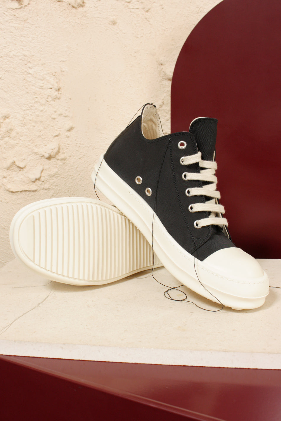 Tonal Stitch Low Sneakers