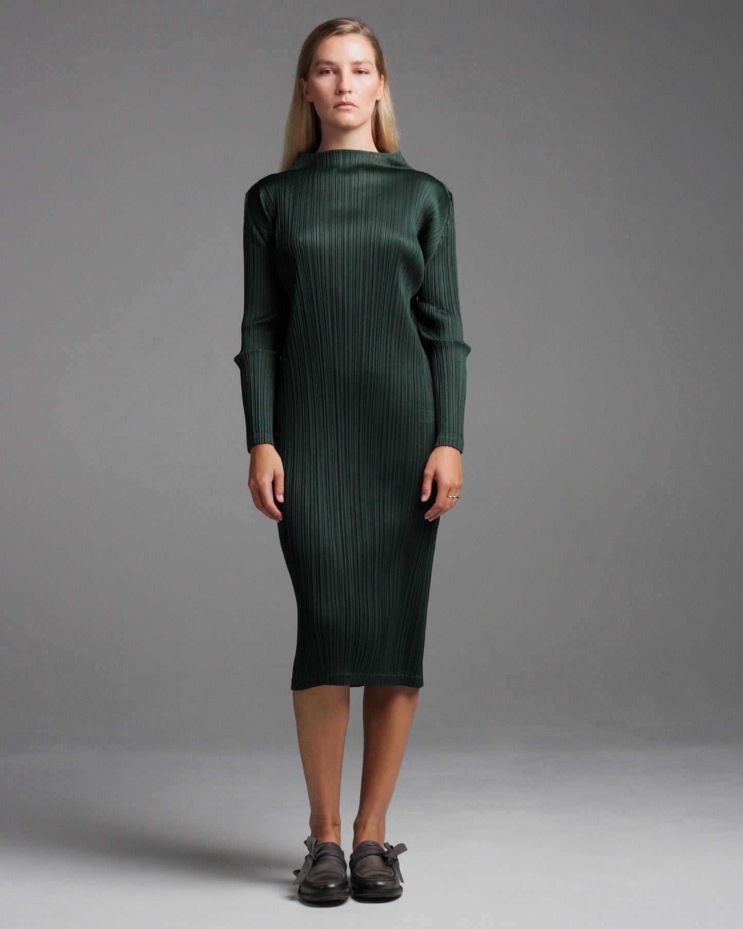 Dark Green High Neck Longsleeve Dress