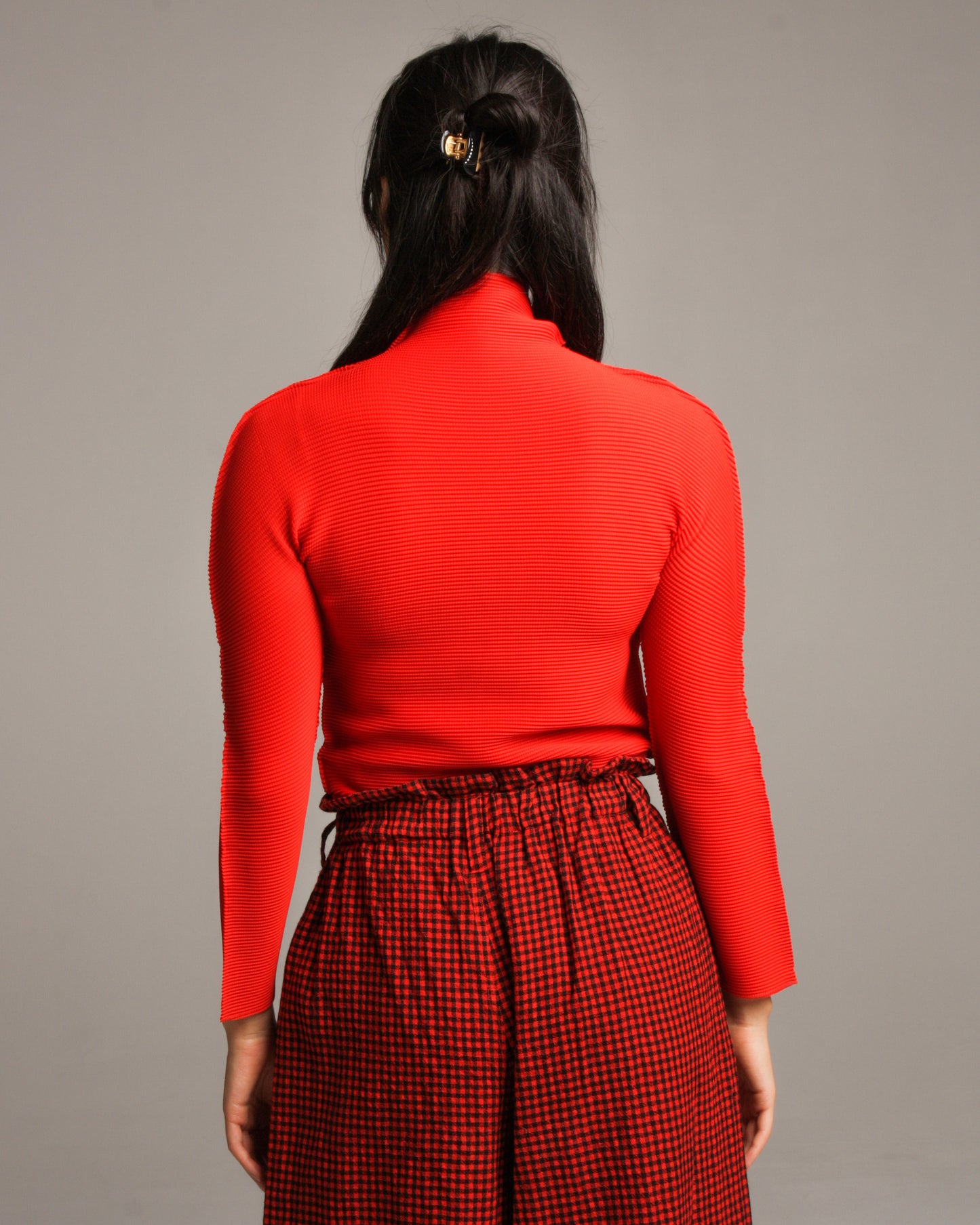 Red Stretch Pleats Long Sleeve Top