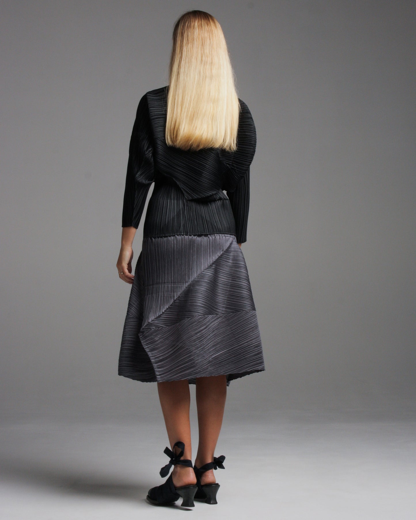 Dark Grey Truss Skirt