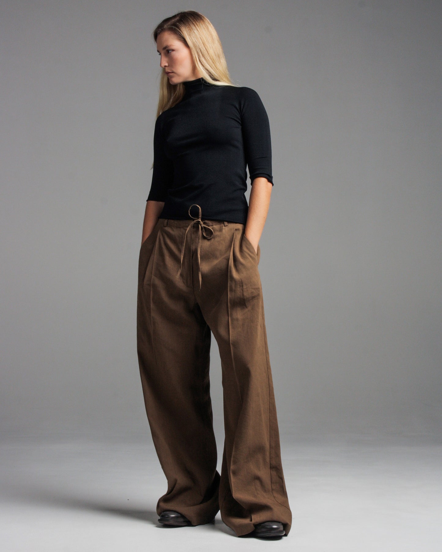 Pretsi Drawstring Trousers