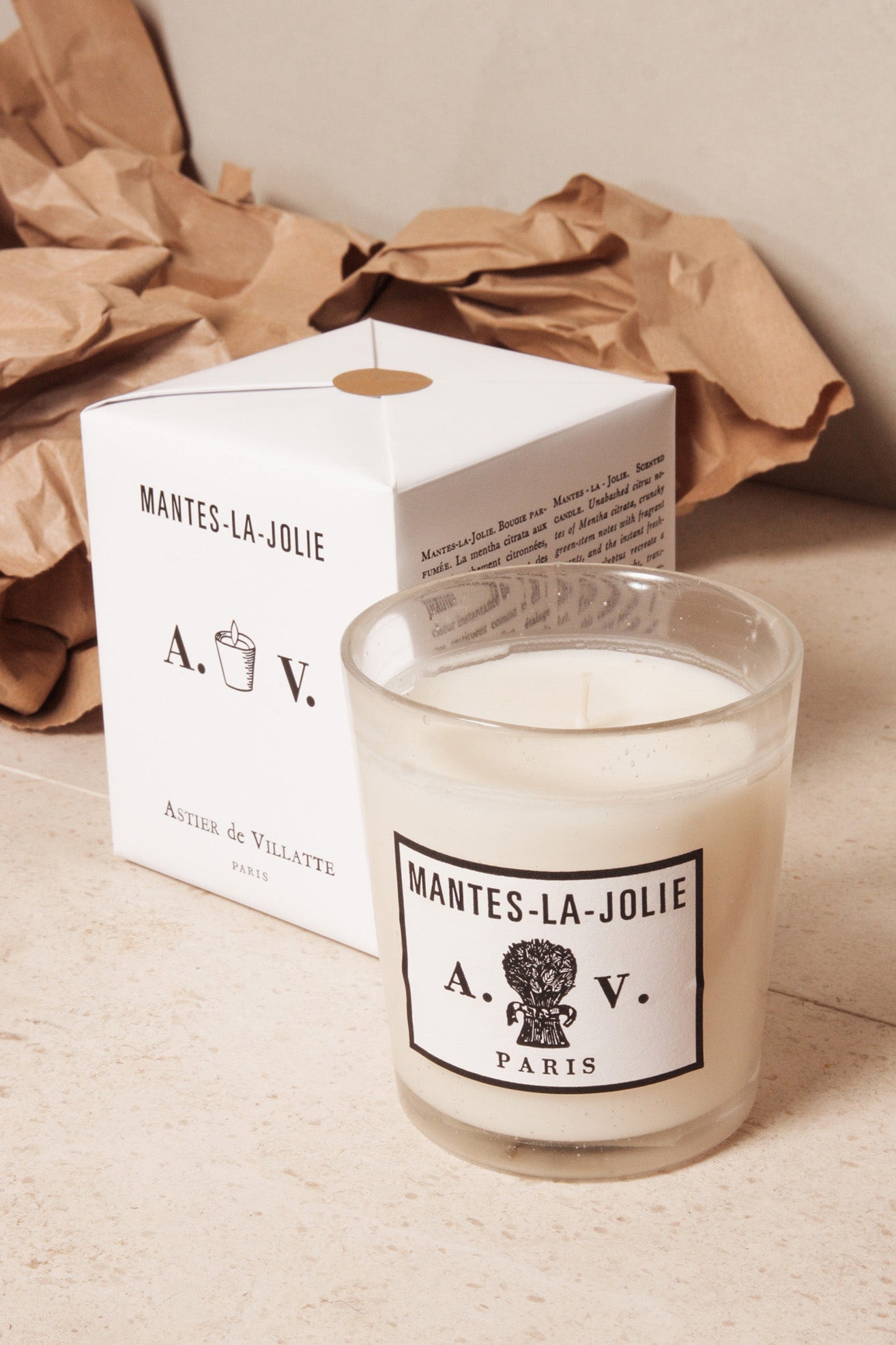 Mantes-La-Jolie Candle