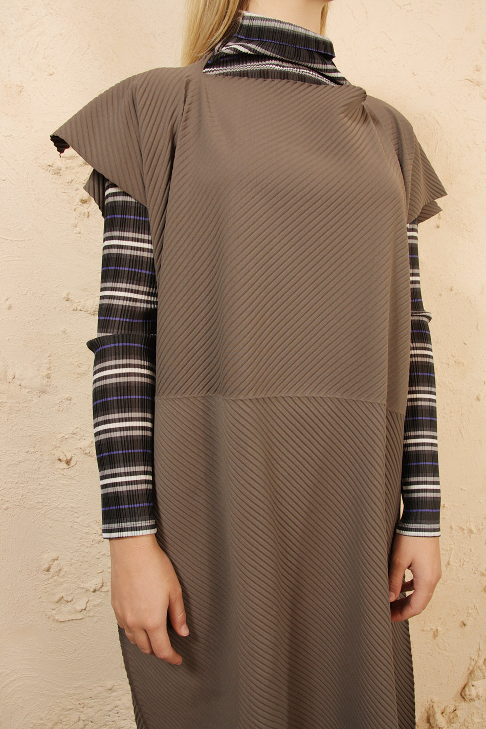 Arrow APOC Dress Taupe