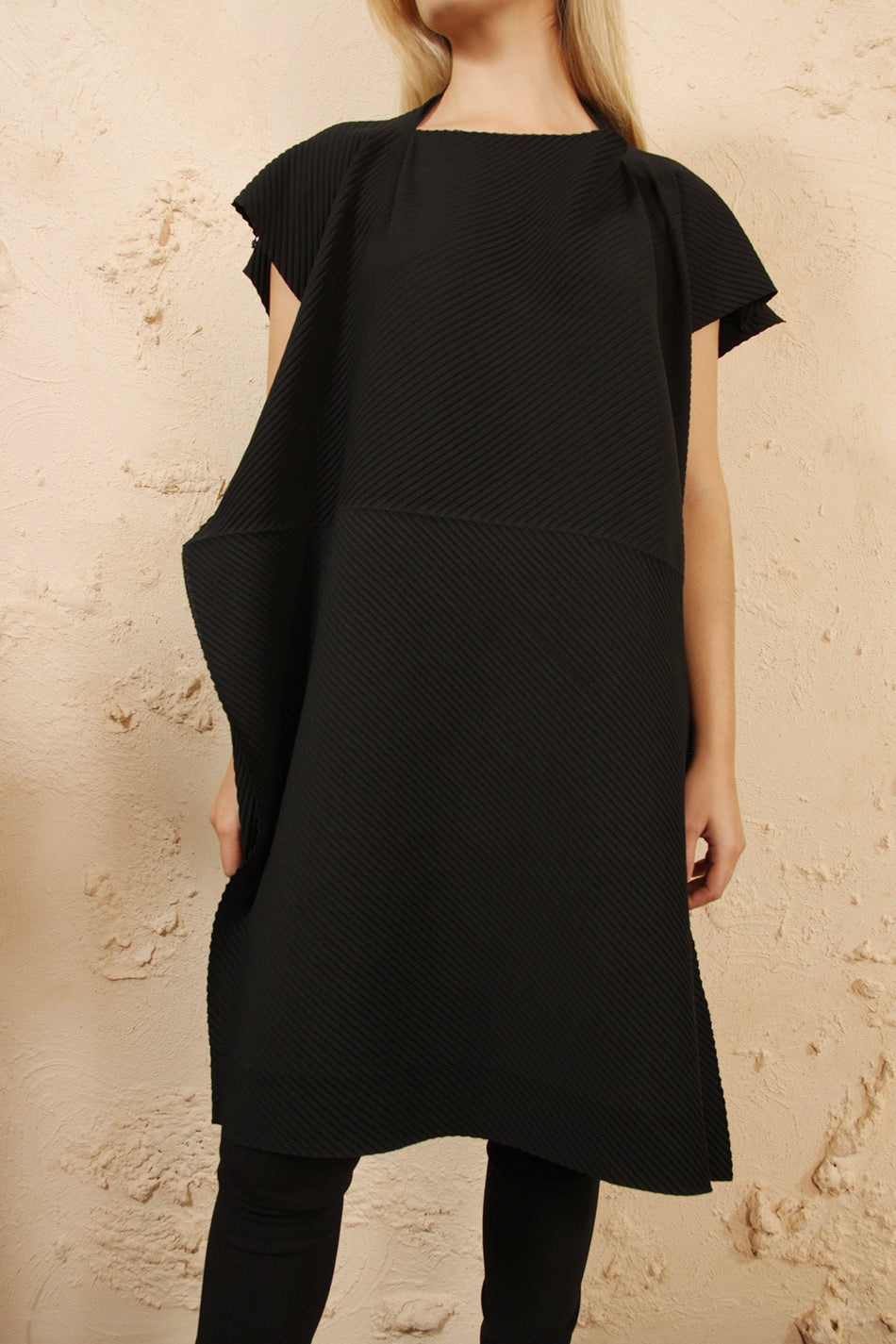 Arrow APOC Dress Black