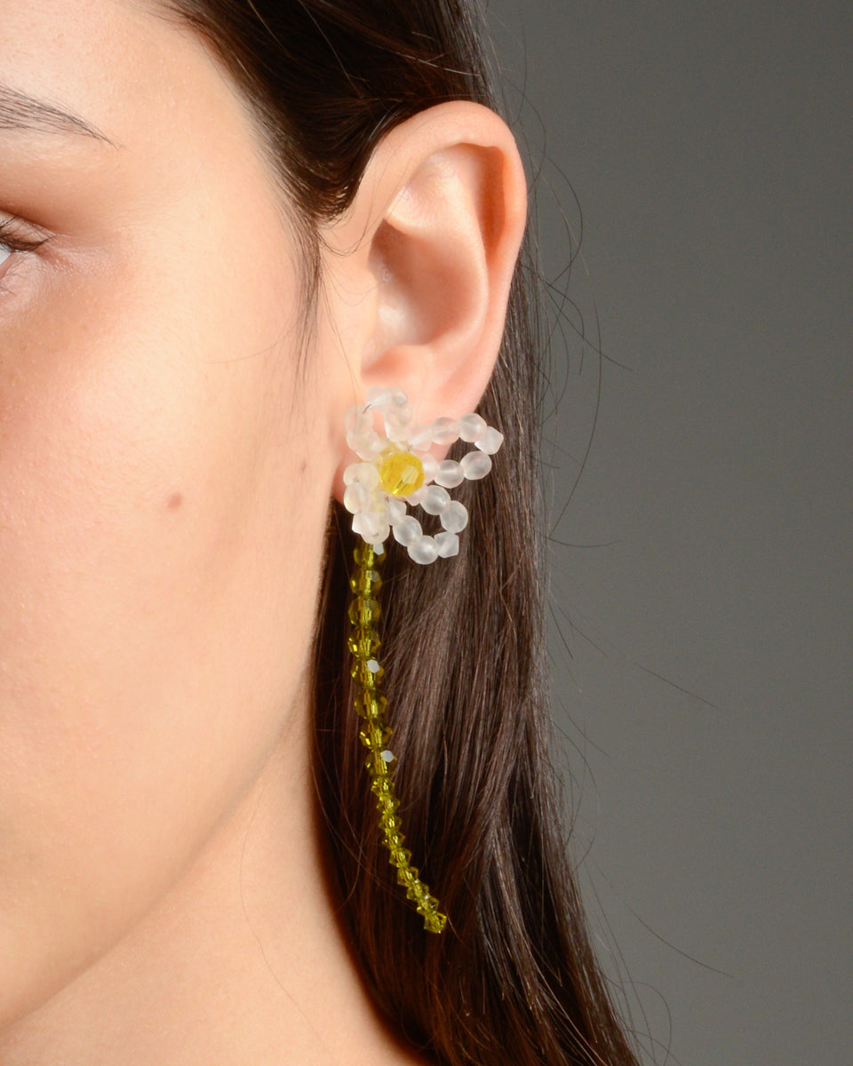 Beaded Daisy Earrings