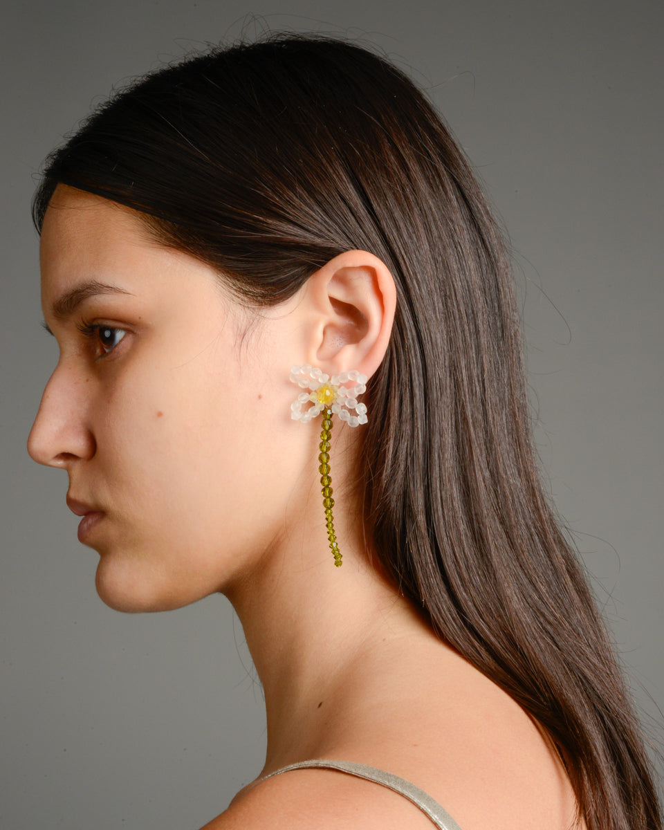 Beaded Daisy Earrings