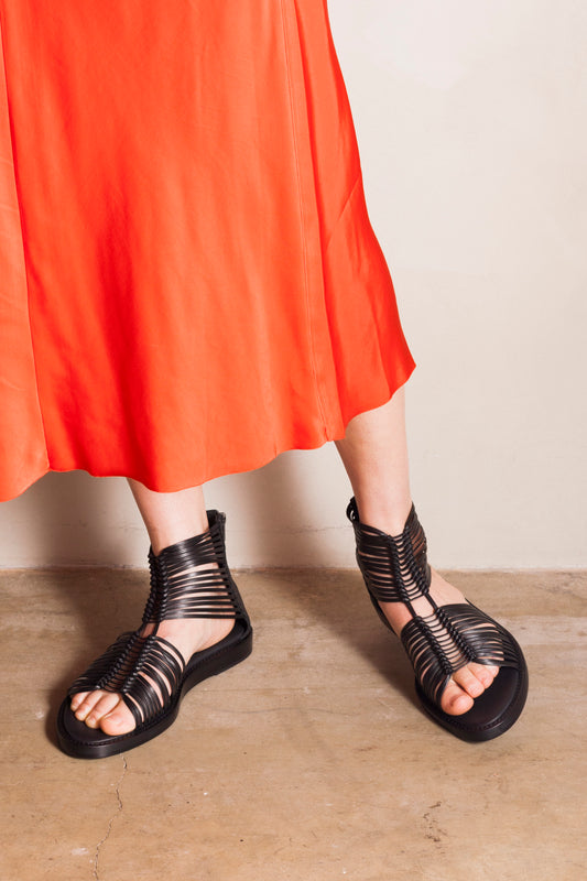 Vitello Lavato Nero Sandal